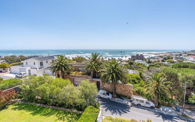 5 Bedroom Property for Sale in Camps Bay Western Cape